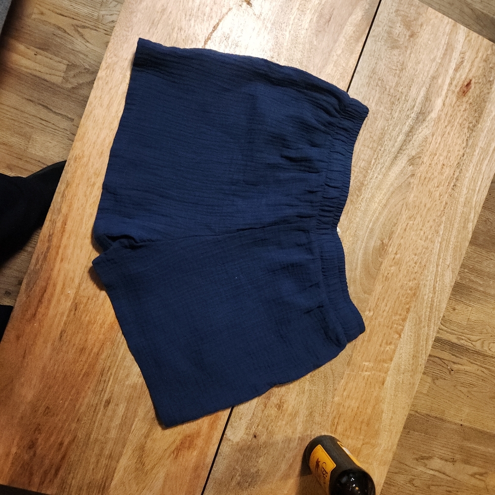 Three dot shorts - Picture 3 of 6